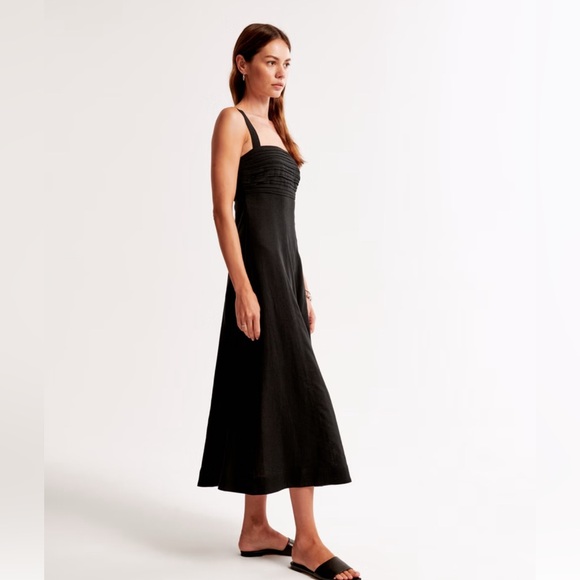 Abercrombie Emerson Fit & Flare Midi Dress - Picture 3 of 3